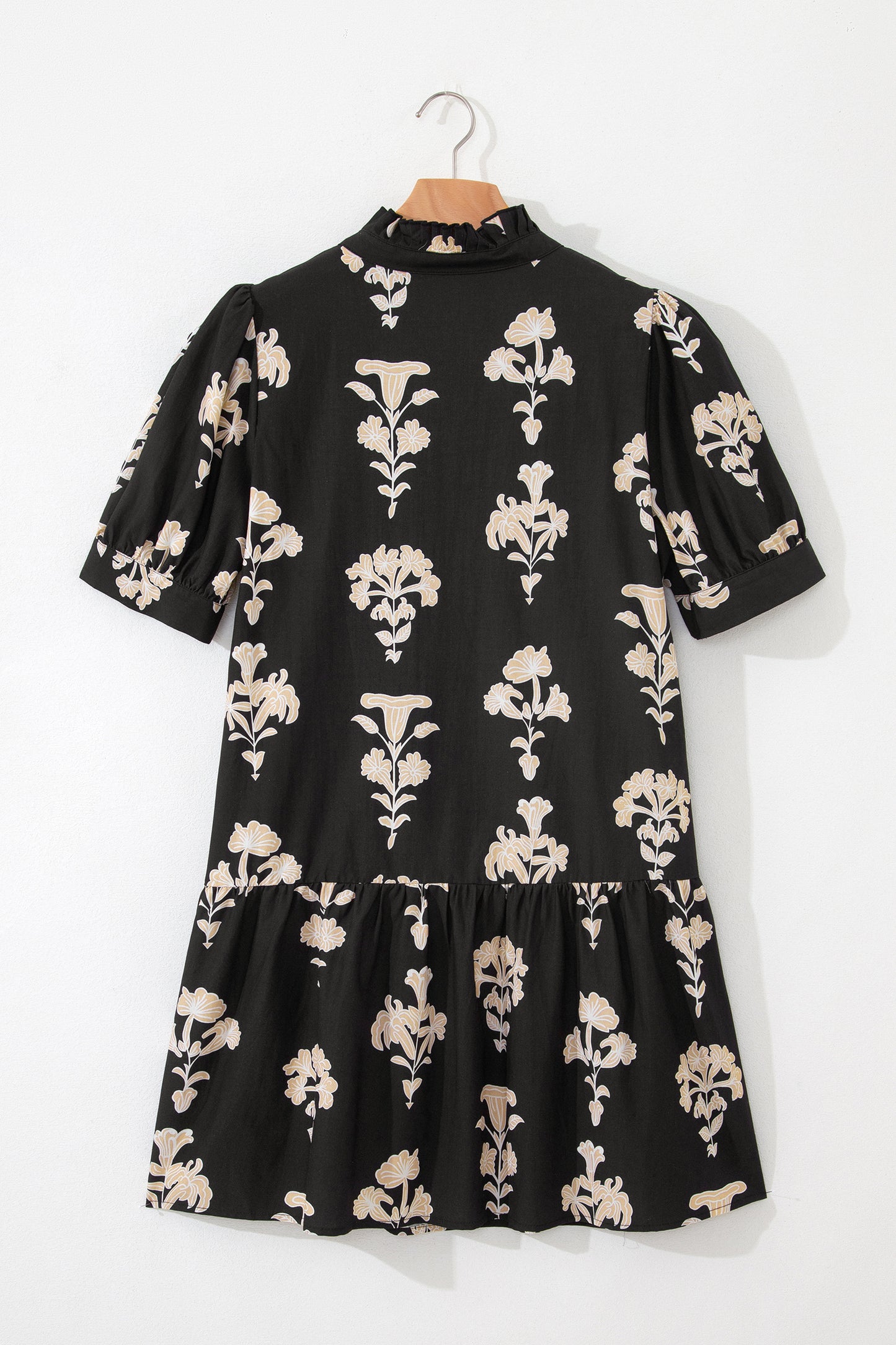 Green Frilled V Neck Puff Short Sleeve Floral Mini Dress