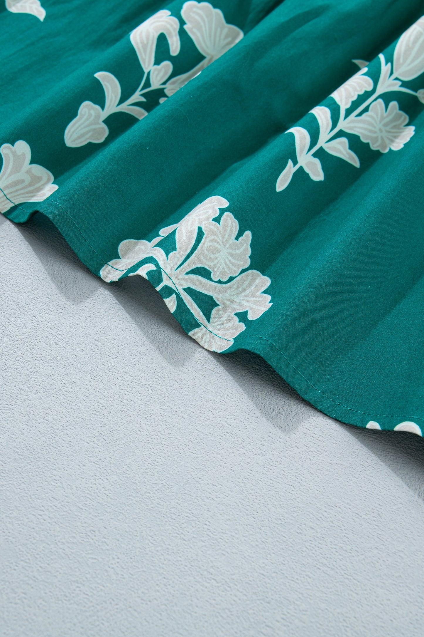 Green Frilled V Neck Puff Short Sleeve Floral Mini Dress