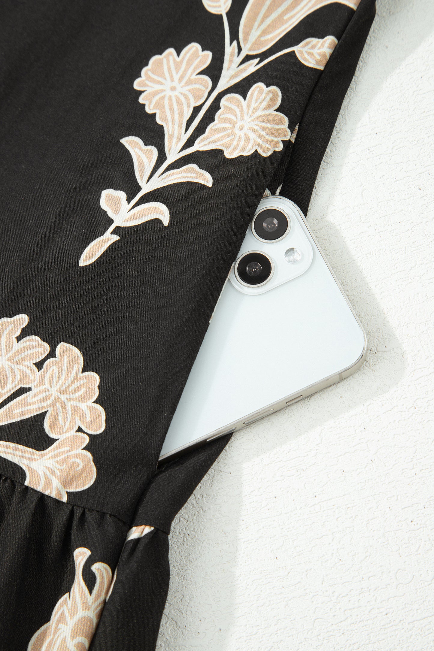 Green Frilled V Neck Puff Short Sleeve Floral Mini Dress